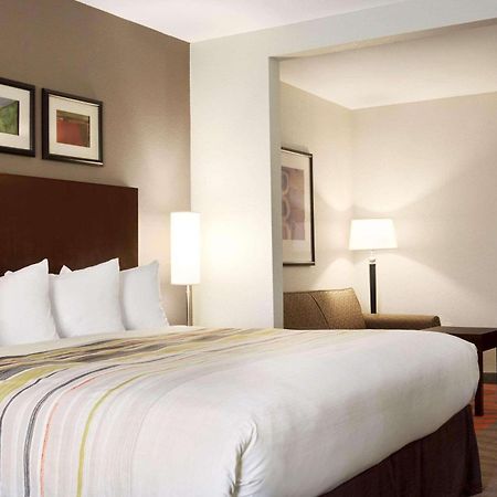 Country Inn & Suites By Radisson, Dearborn, Mi Bagian luar foto
