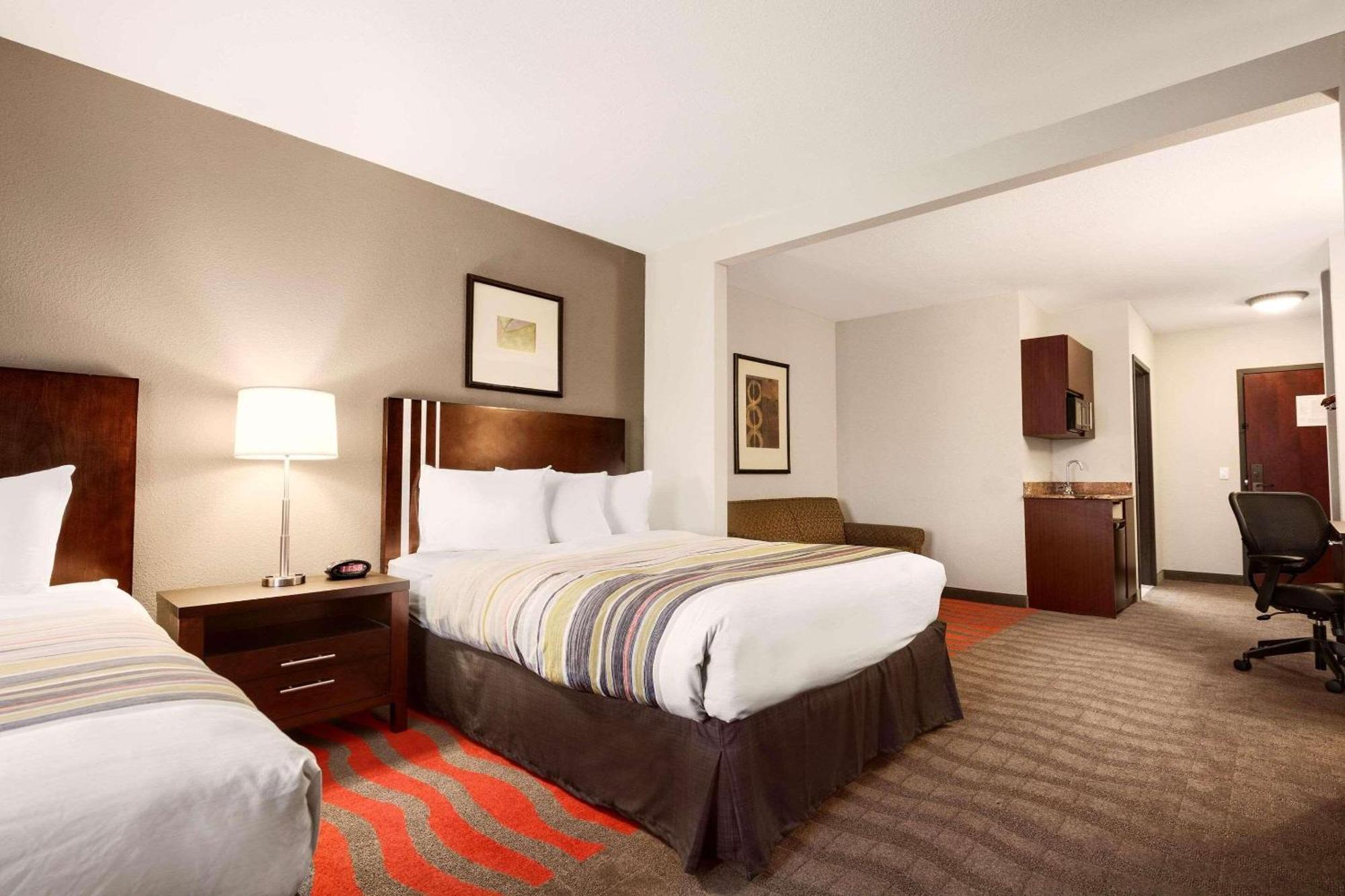 Country Inn & Suites By Radisson, Dearborn, Mi Bagian luar foto