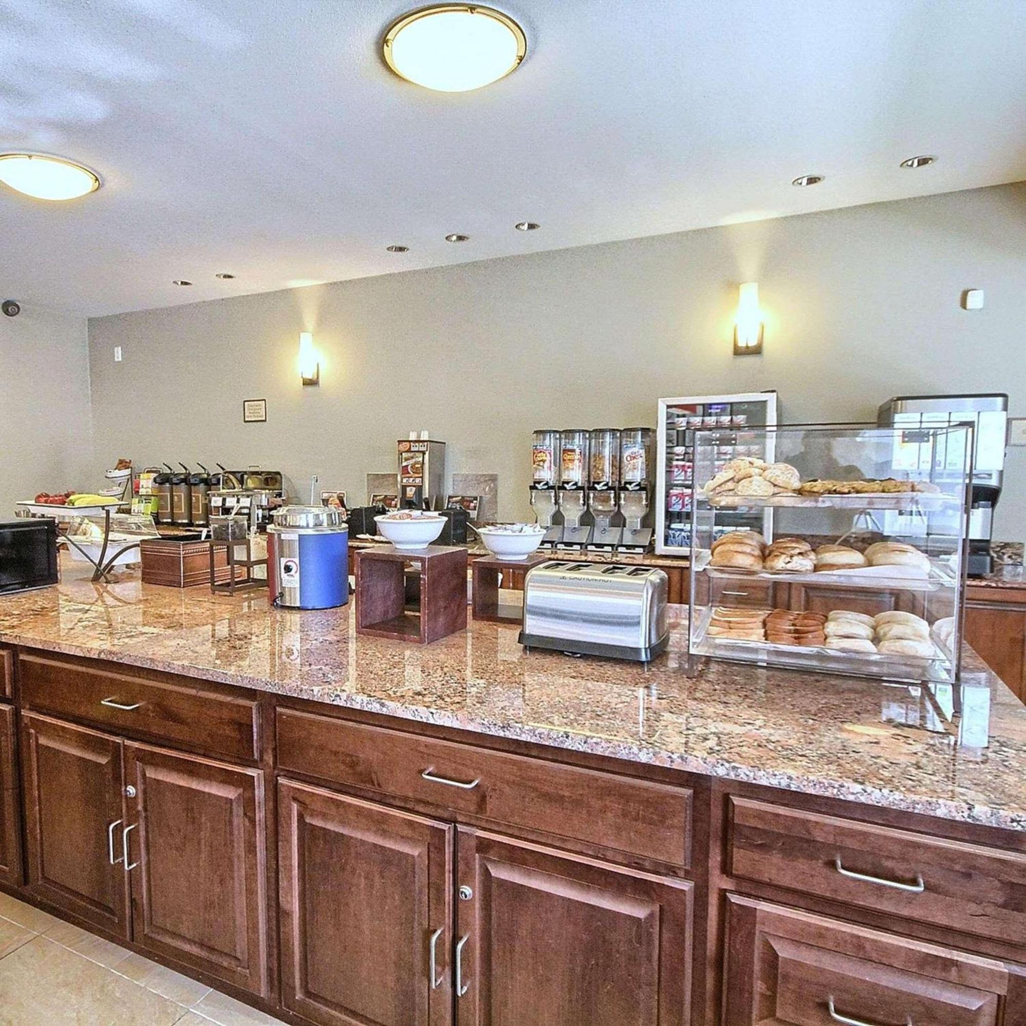 Country Inn & Suites By Radisson, Dearborn, Mi Bagian luar foto