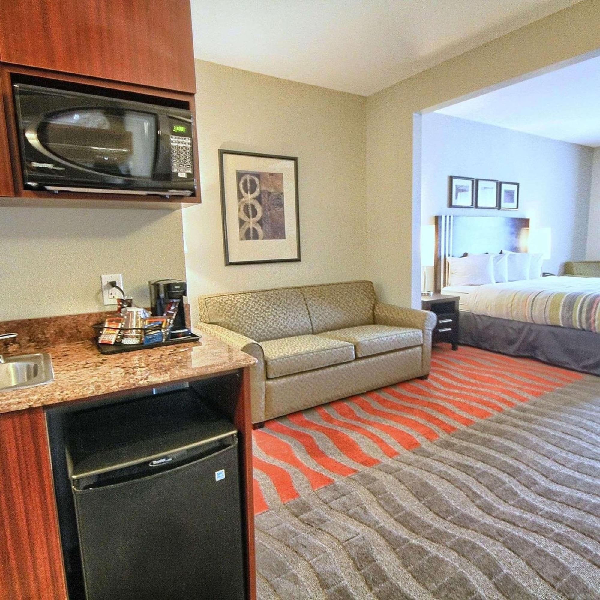Country Inn & Suites By Radisson, Dearborn, Mi Bagian luar foto