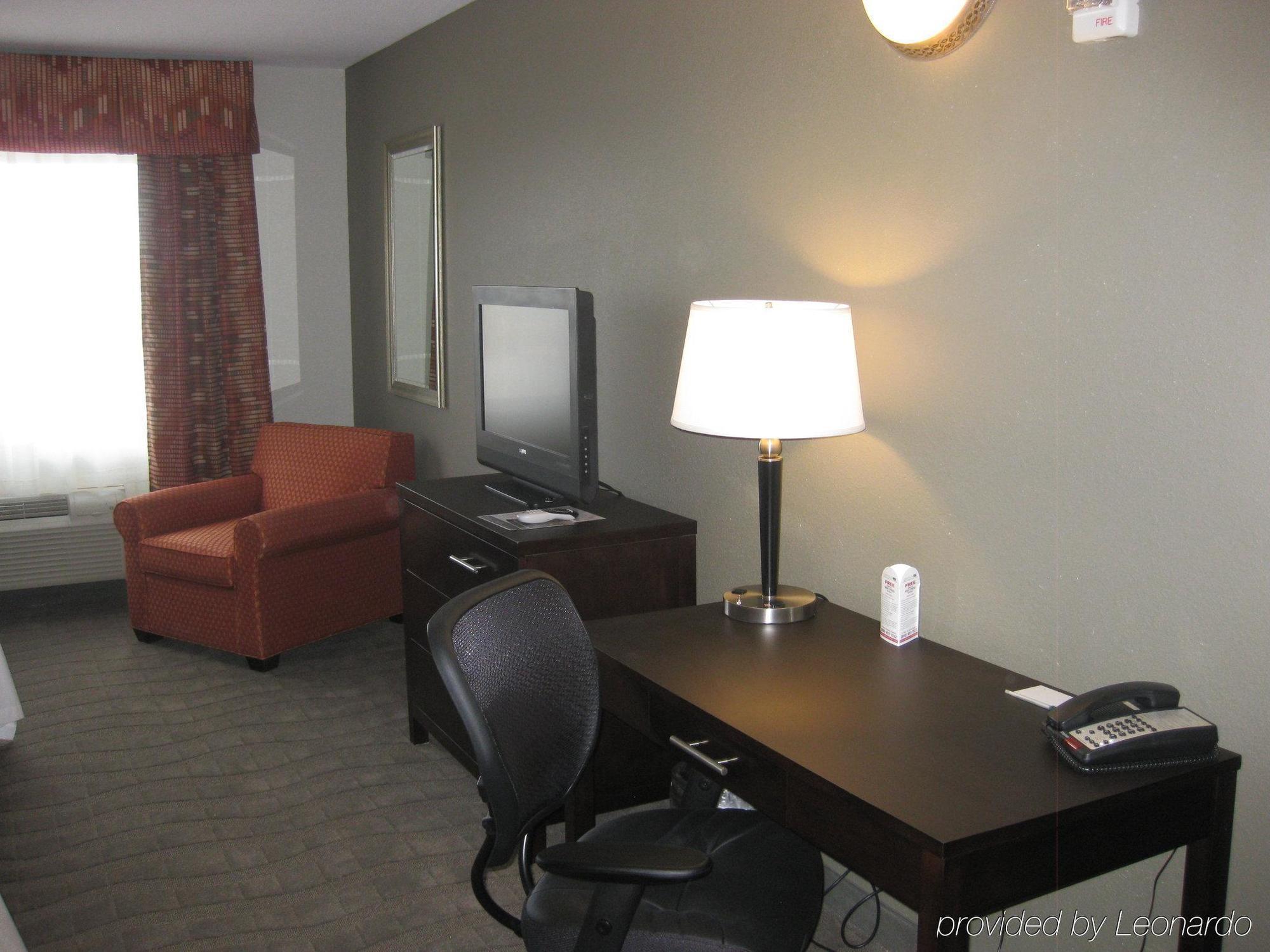 Country Inn & Suites By Radisson, Dearborn, Mi Bagian luar foto